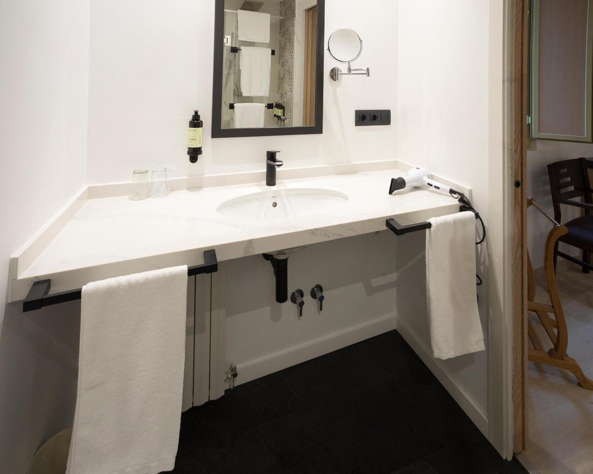 Hotel Roma Sarria Zewnętrze zdjęcie