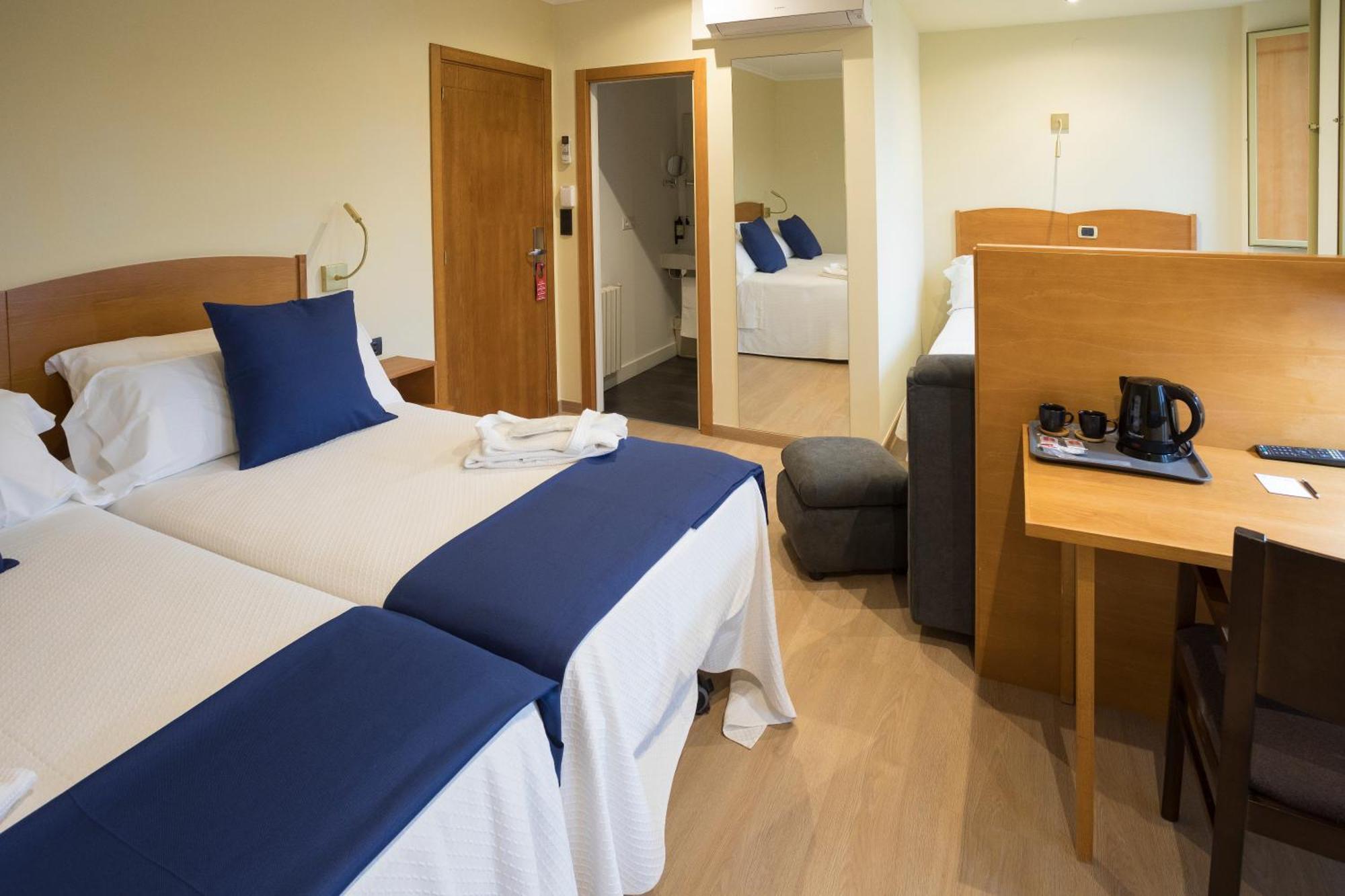Hotel Roma Sarria Zewnętrze zdjęcie